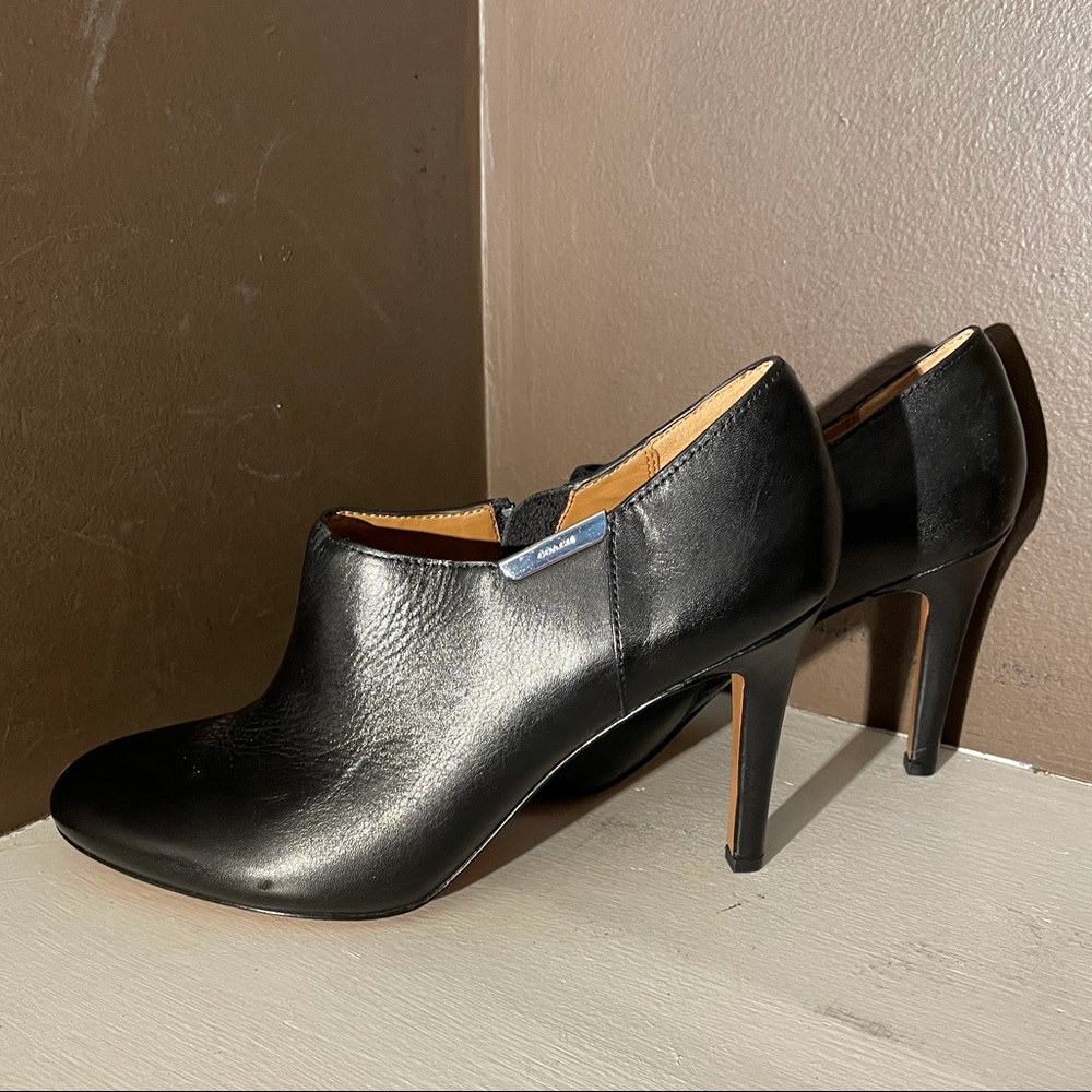 Coach high heeled shoes